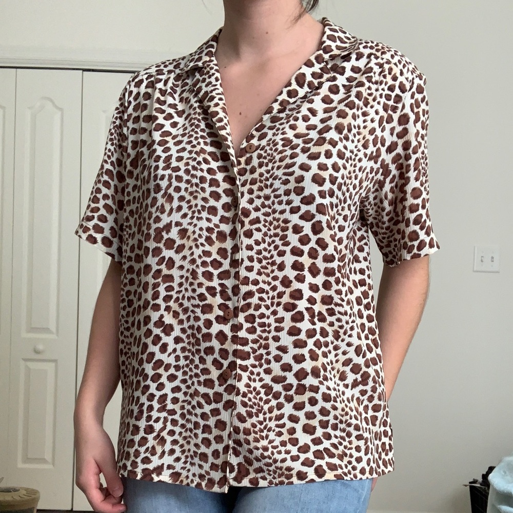 TanJay Leopard Cheetah Print Button Up